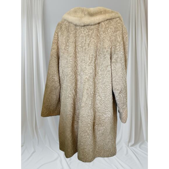 Vtg 1950s American Apparel Cream Faux Persian Lamb Coat with Mink-Style Collar - Picture 2 of 8
